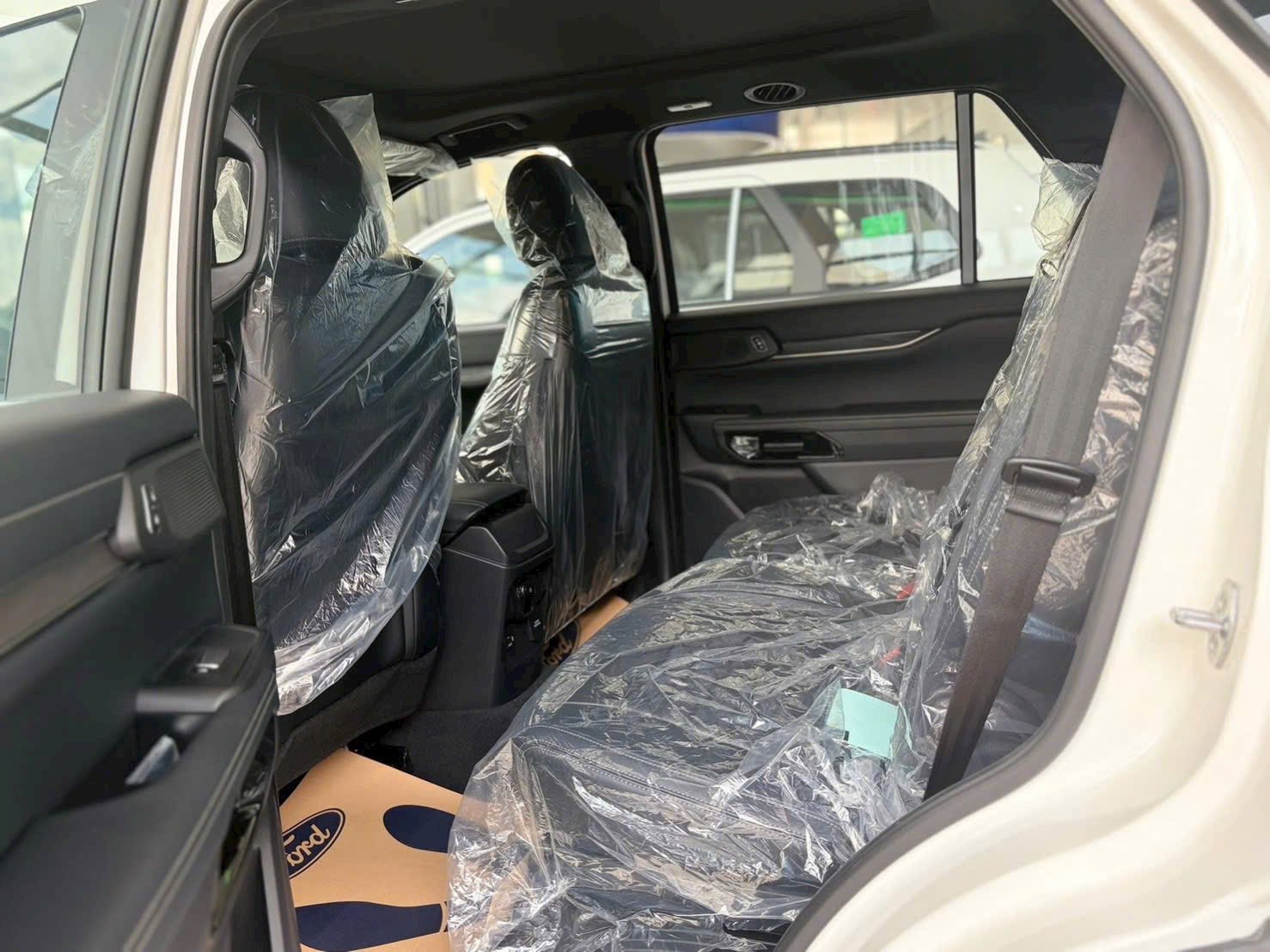 Ford Everest Platinum 2.0L AT 4×45